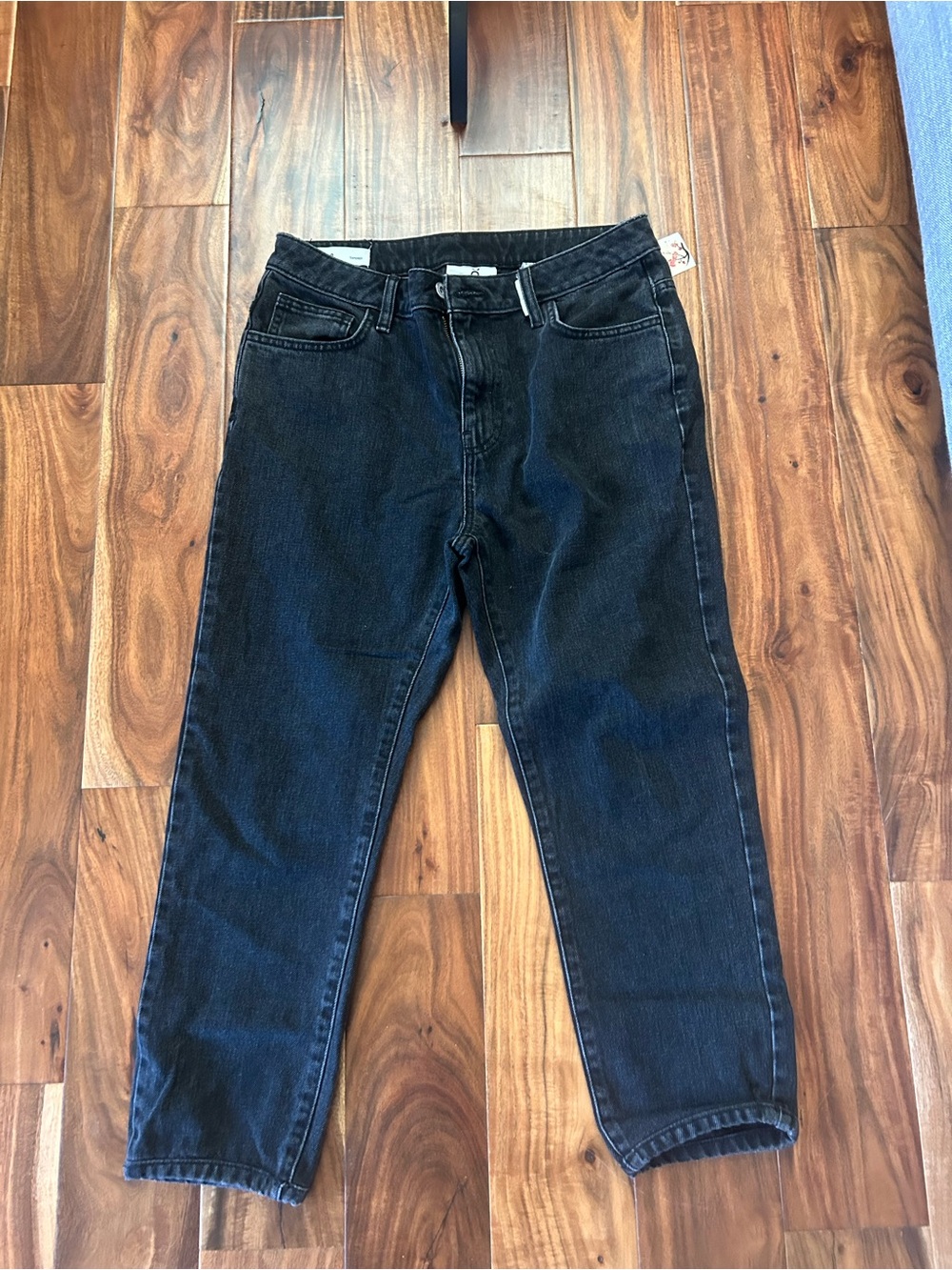 Women’s Black High-Waist Straight Jeans